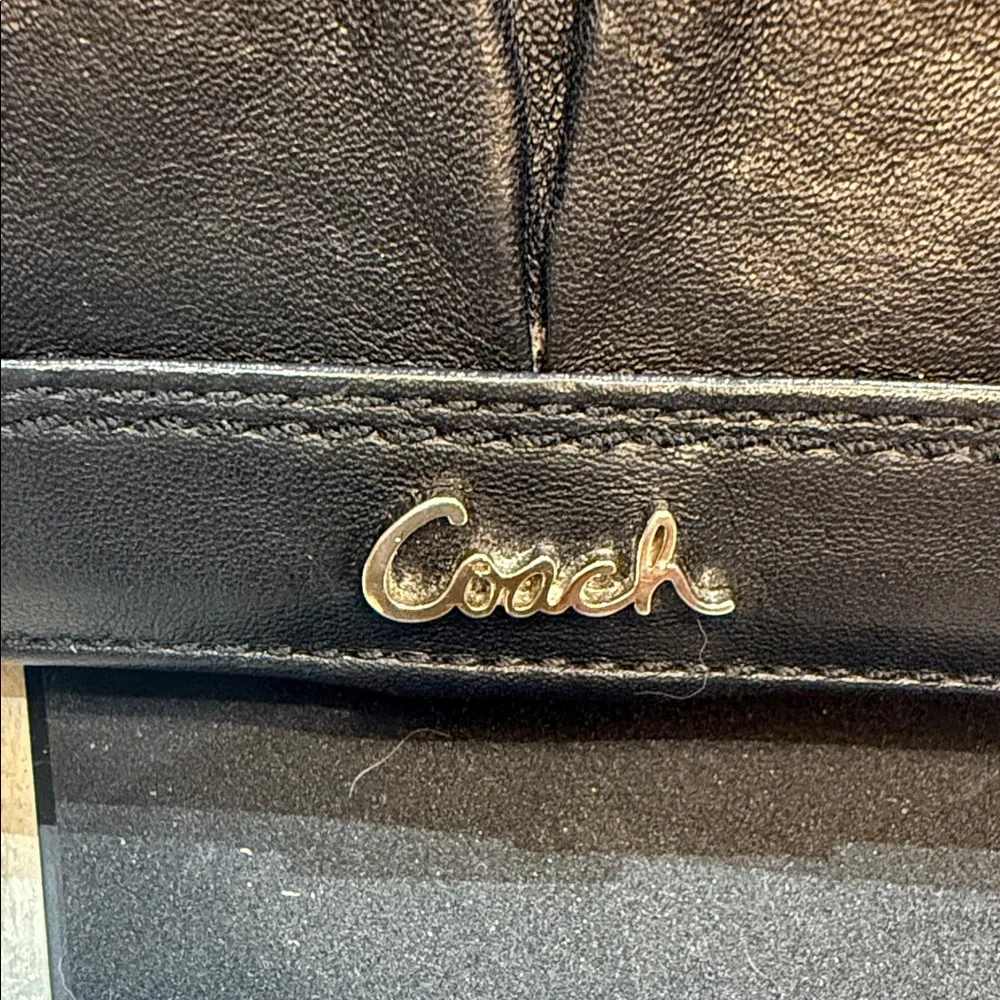 Vintage Coach Soho Black Leather Clutch